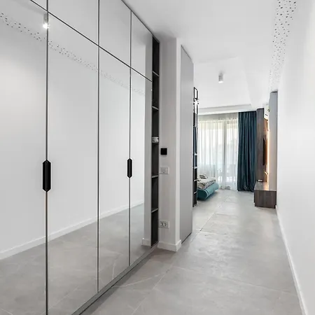 Apartment Skyview7 In Axxis Nova Mamaia